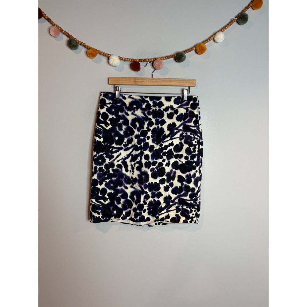 Ann Taylor patterned pencil skirt